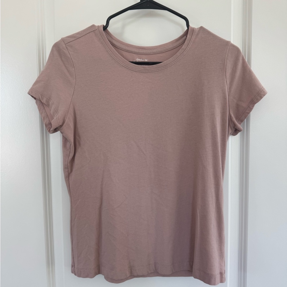 Banana Republic Factory Pink Fitted Short Sleeve T-Shirt